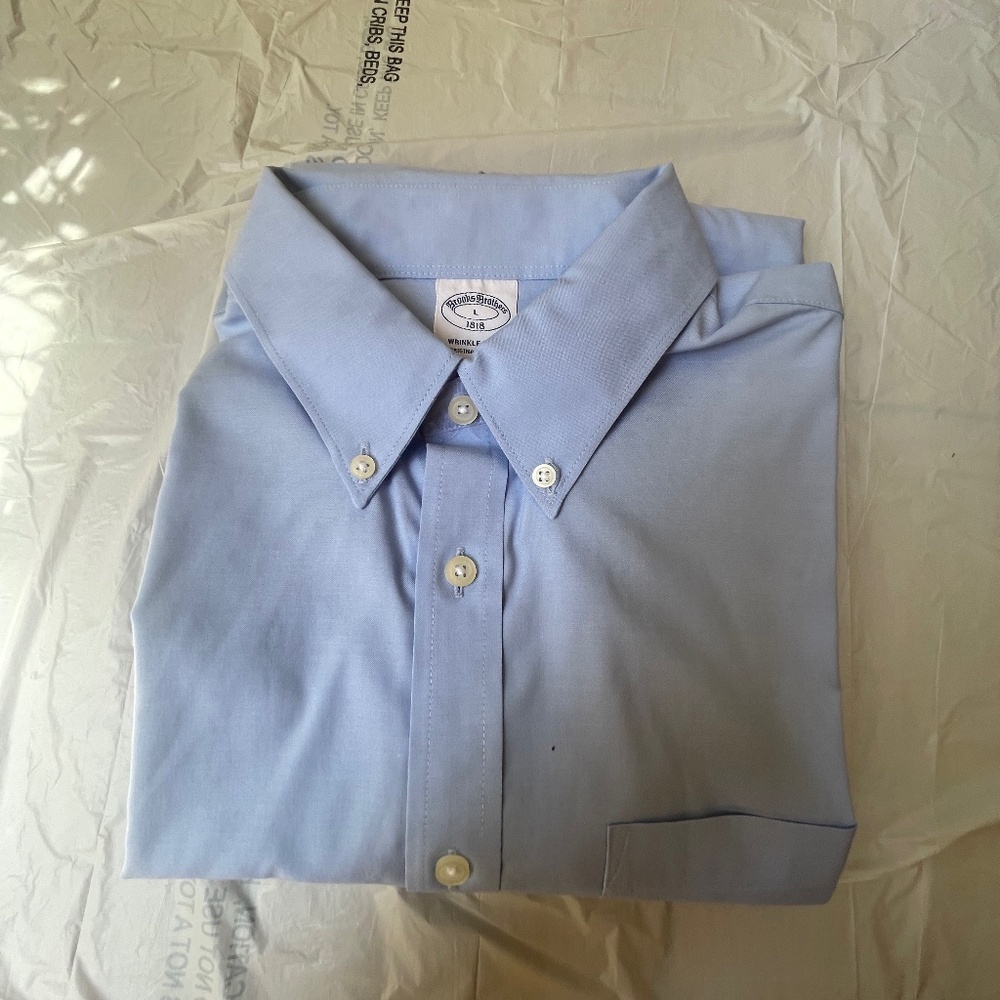 Men’s light blue long sleeve button down shirt